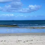 Apartment Les Pieds Dans L'eau Donville-les-Bains
