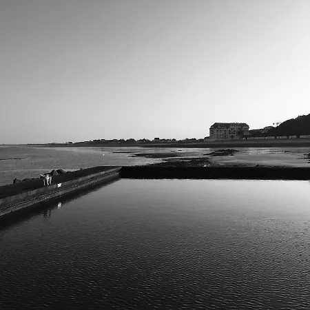 公寓 Les Pieds Dans L'eau *