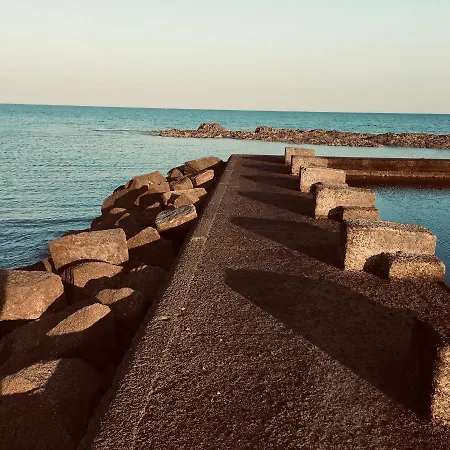 Les Pieds Dans L'eau 公寓 东维尔莱班