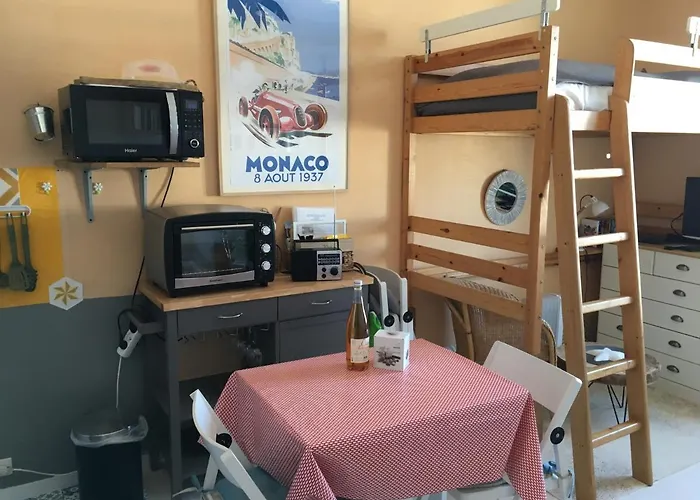 Les Pieds Dans L'eau Apartment Donville-les-Bains