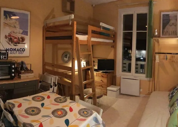 Les Pieds Dans L'eau Donville-les-Bains