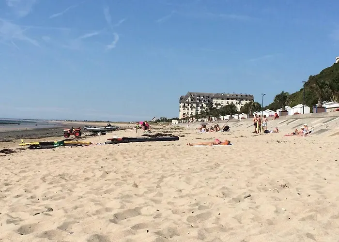 Les Pieds Dans L'eau Apartment Donville-les-Bains