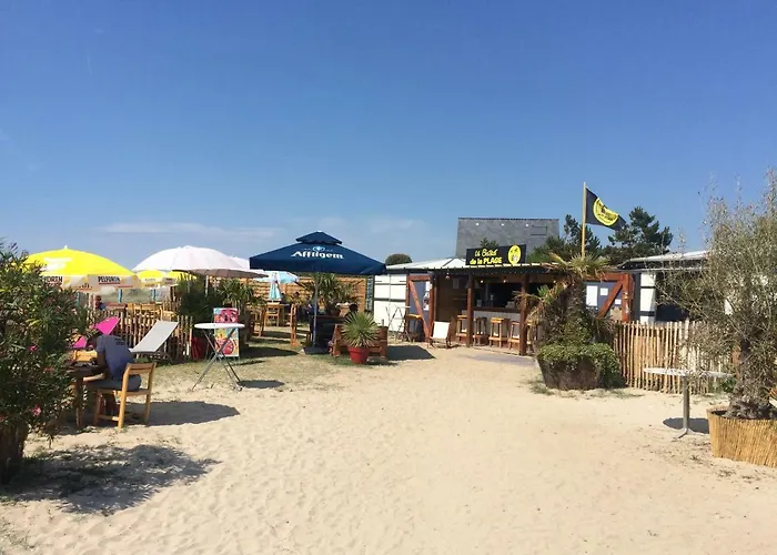 Les Pieds Dans L'eau Apartment